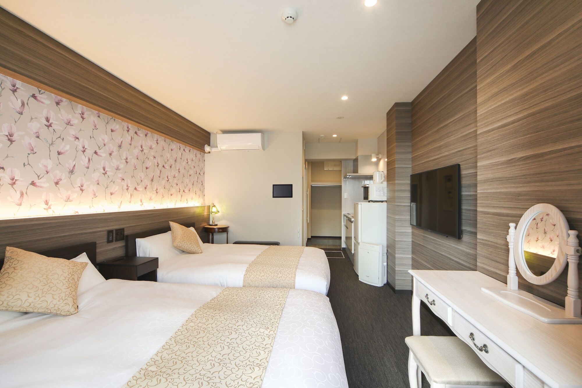 Grand Base Hakata Apart otel Fukuoka  Dış mekan fotoğraf